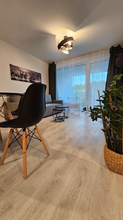 2 Room Apartment With Terrace, 2Ak Bratislava Exterior photo